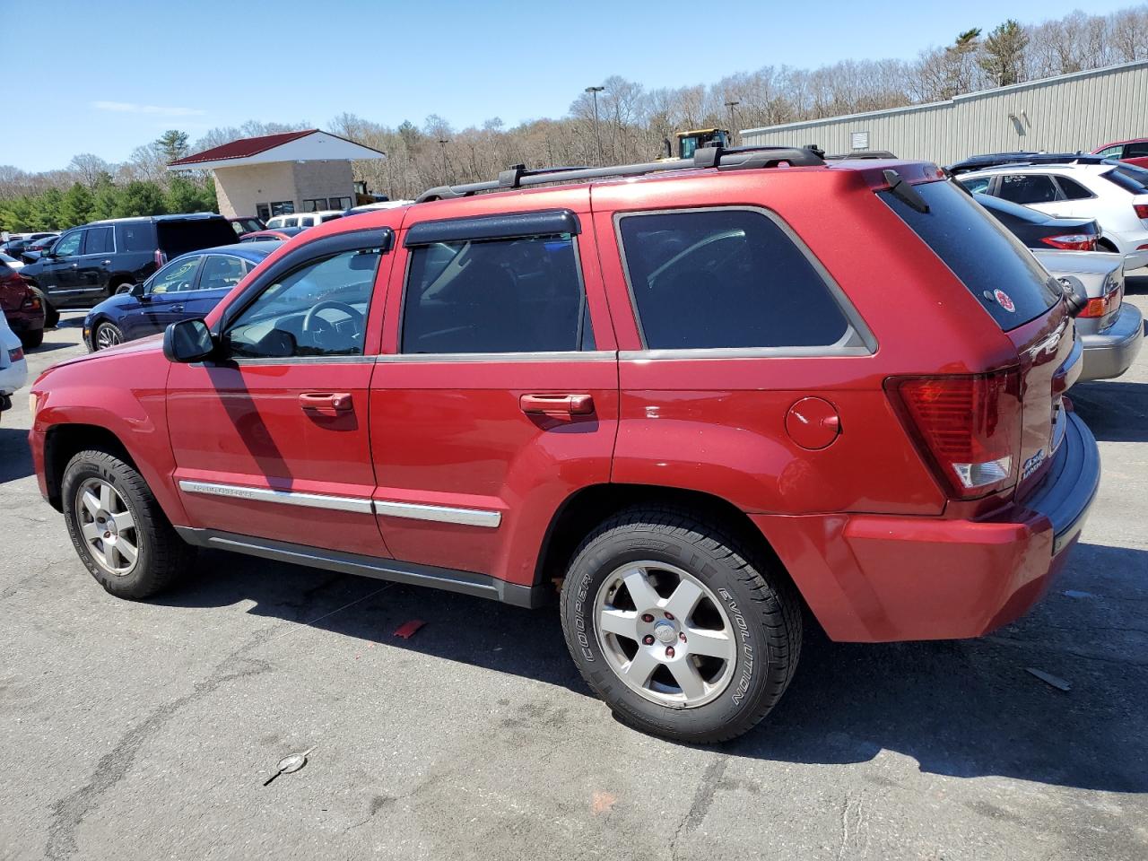 1J4PR4GK3AC117097 2010 Jeep Grand Cherokee Laredo