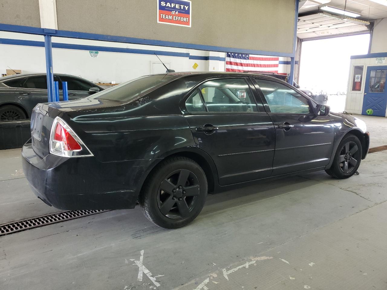 3FAHP07Z17R200971 2007 Ford Fusion Se