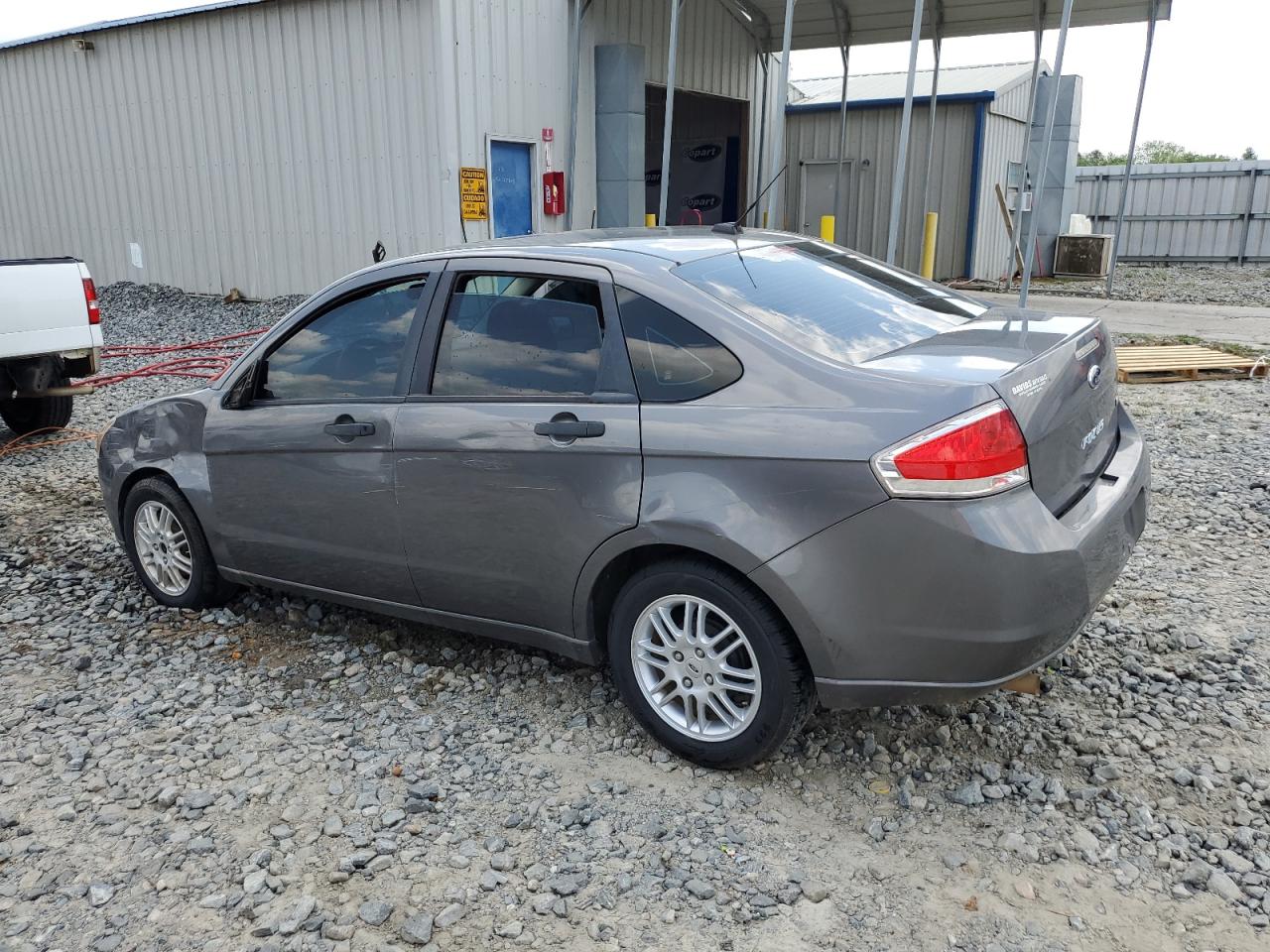 1FAHP3FN4AW229126 2010 Ford Focus Se