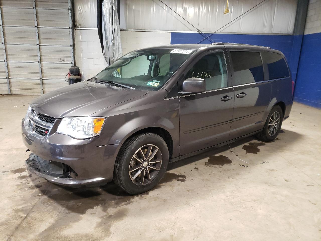 2C4RDGCG7HR838251 2017 Dodge Grand Caravan Sxt