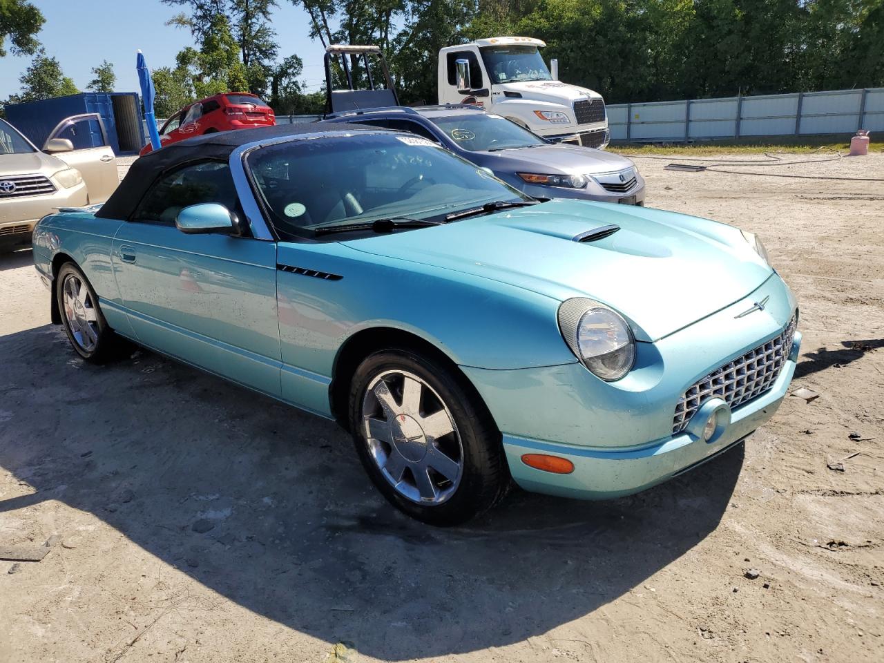 1FAHP60A92Y129990 2002 Ford Thunderbird