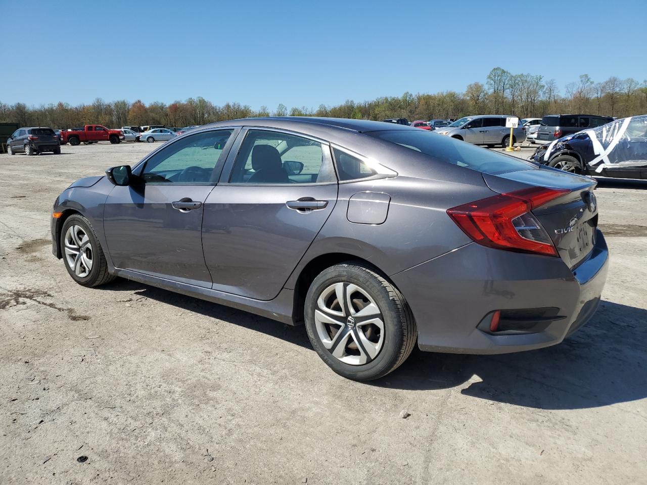 19XFC2F54HE225055 2017 Honda Civic Lx