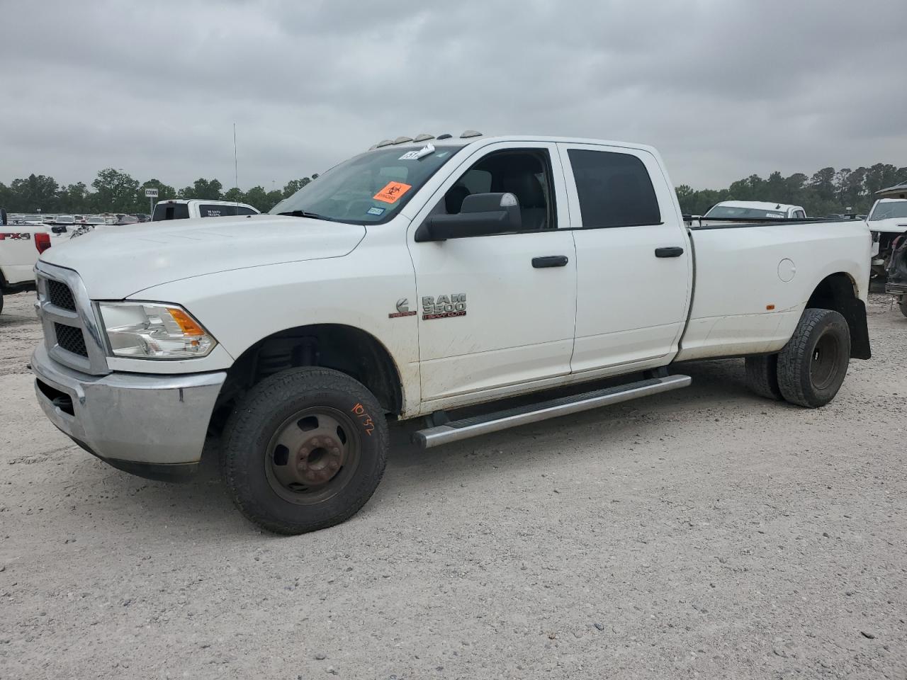 3C63RRGL2JG267832 2018 Ram 3500 St