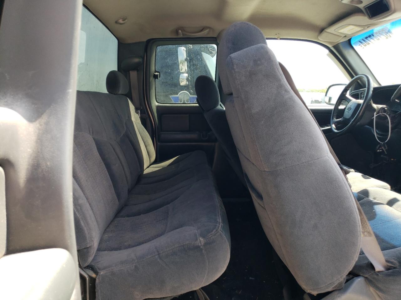 2GCEK19T611288132 2001 Chevrolet Silverado K1500