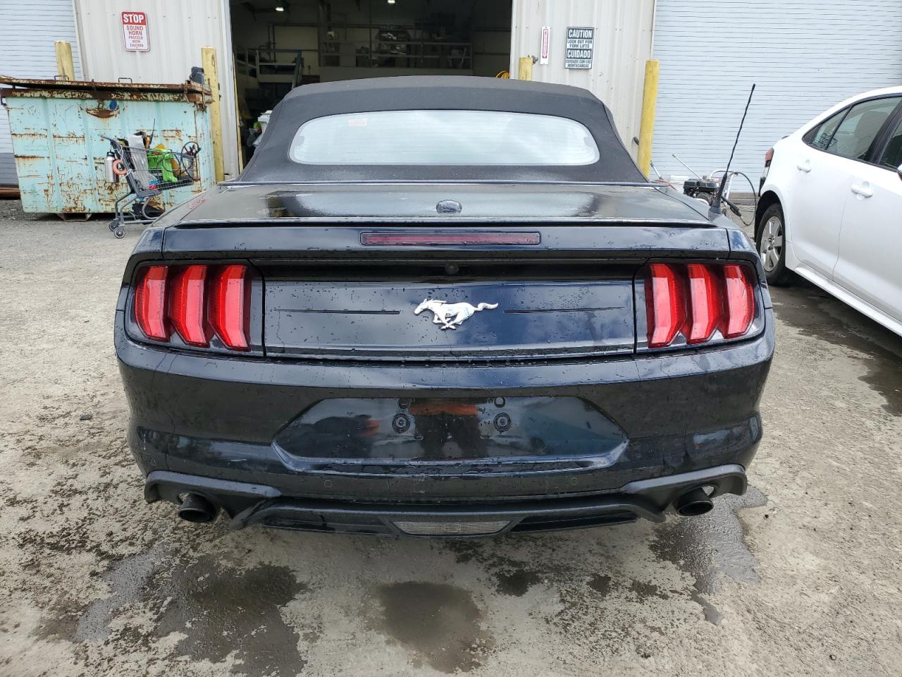 1FATP8UH3N5120706 2022 Ford Mustang