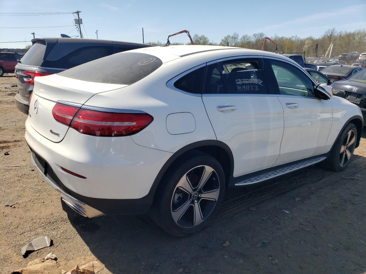 2017 Mercedes-Benz Glc Coupe 300 4Matic vin: WDC0J4KB2HF240253