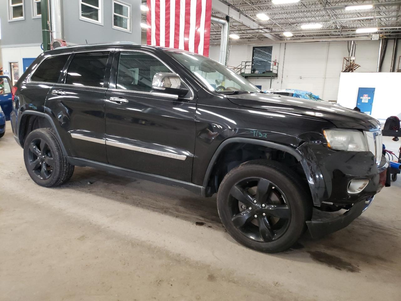 1C4RJFCT1CC245499 2012 Jeep Grand Cherokee Overland