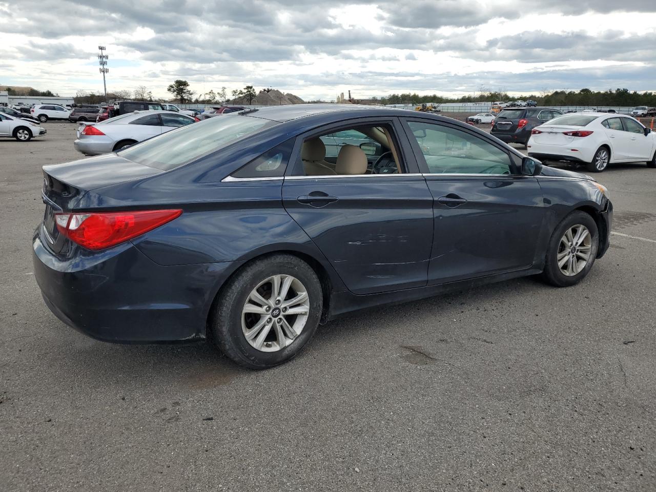 5NPEB4AC0DH727020 2013 Hyundai Sonata Gls