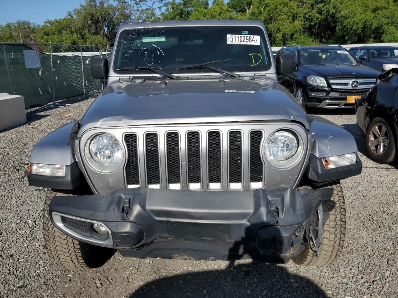 1C4HJXEN6LW214196 2020 Jeep Wrangler Unlimited Sahara