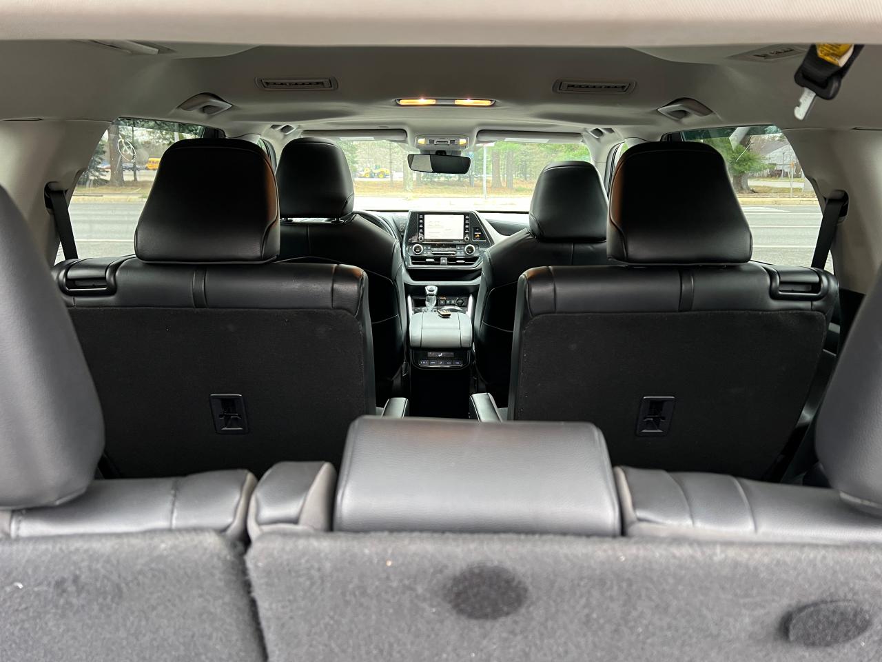 5TDGZRAH4LS502735 2020 Toyota Highlander Xle