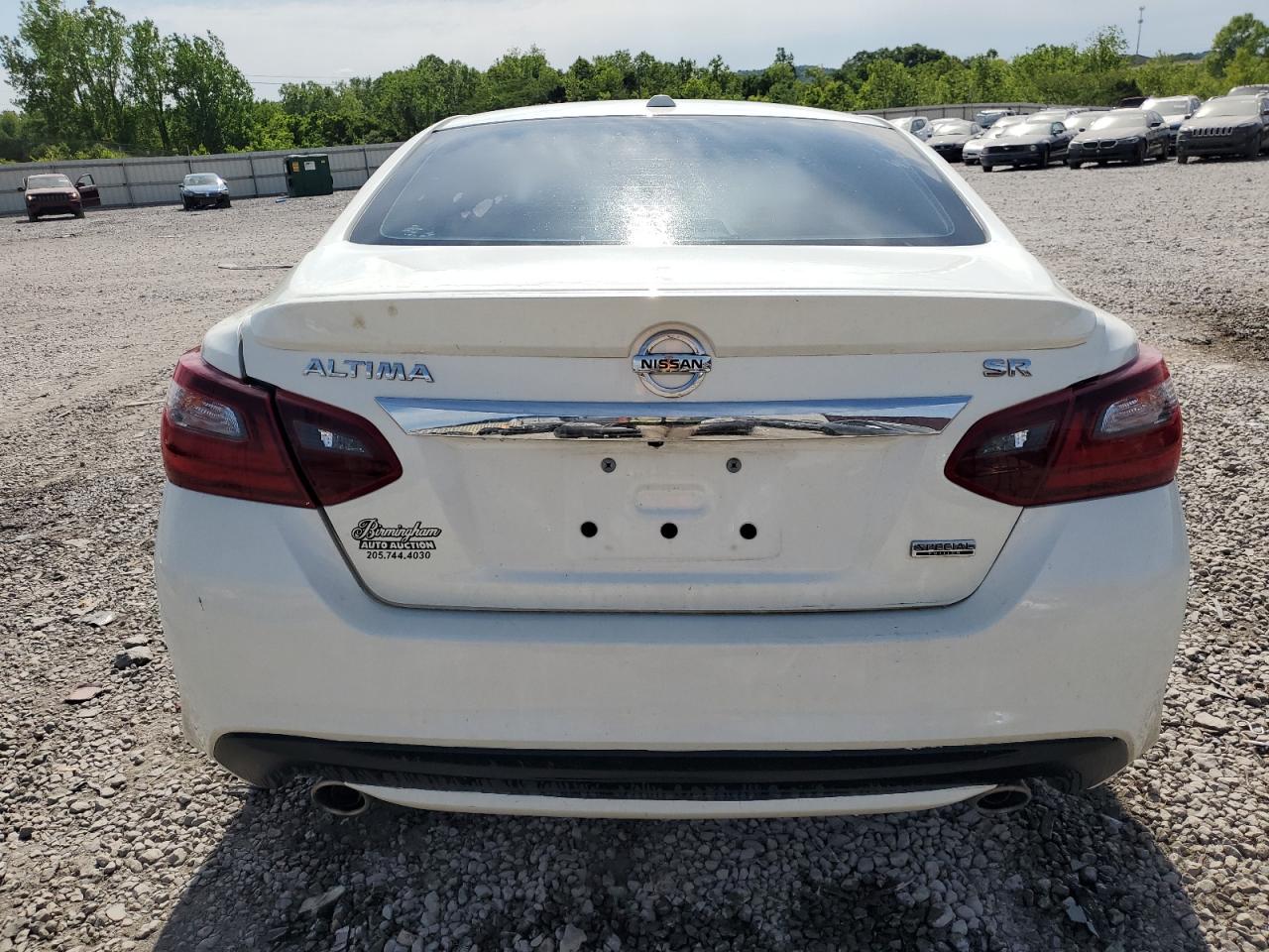 2018 Nissan Altima 2.5 vin: 1N4AL3AP4JC140440