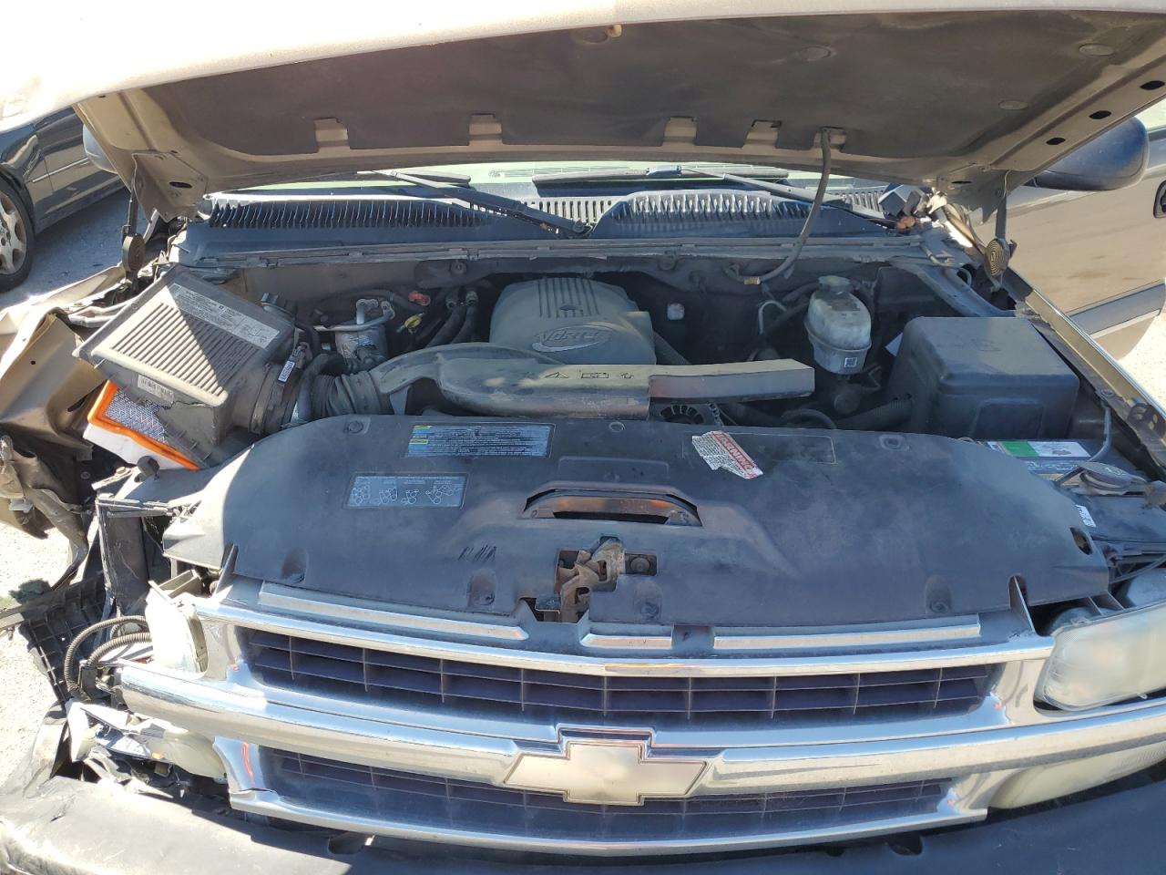 1GNEC13V74J122128 2004 Chevrolet Tahoe C1500