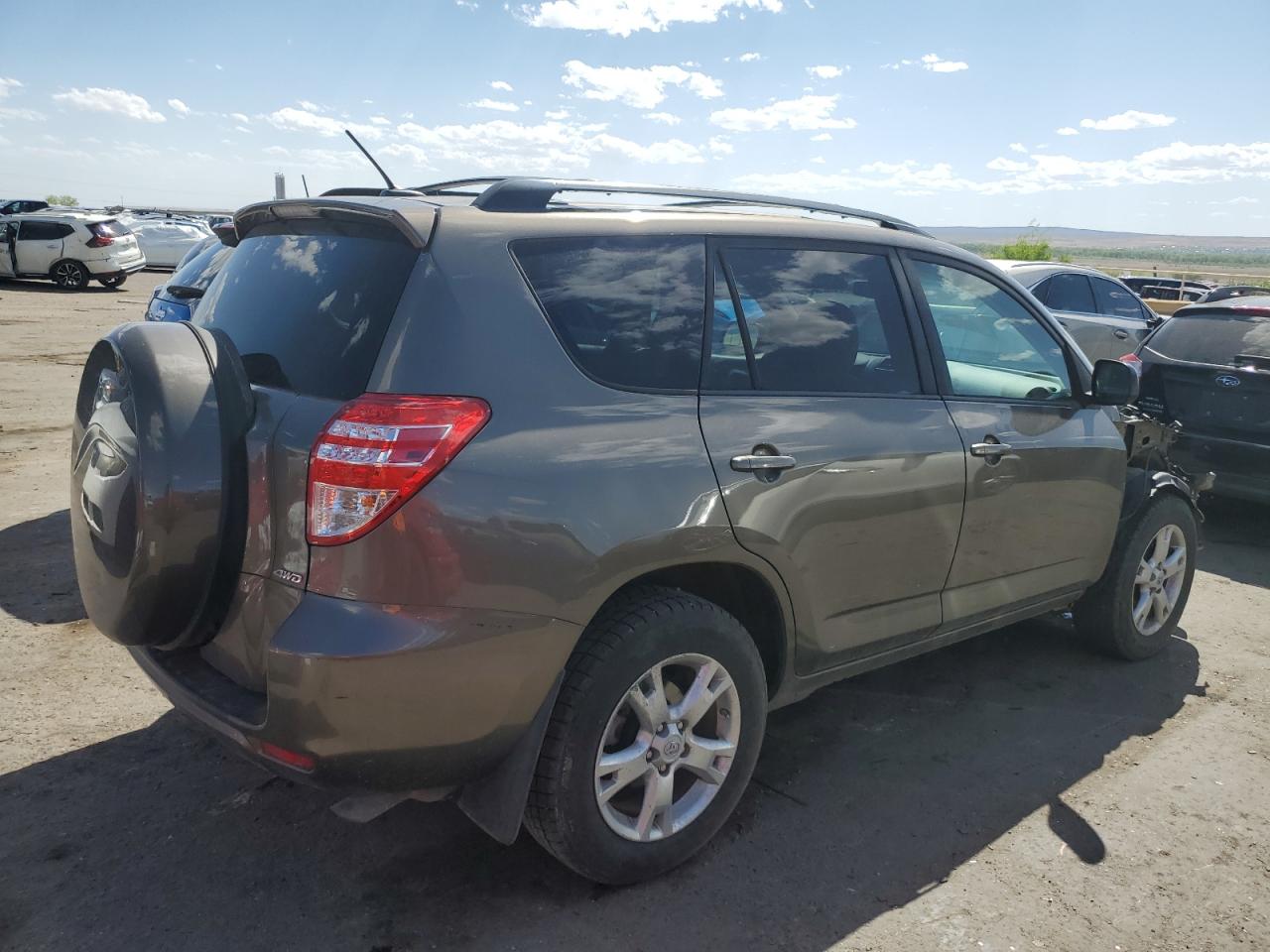 2T3BK4DV2BW052356 2011 Toyota Rav4