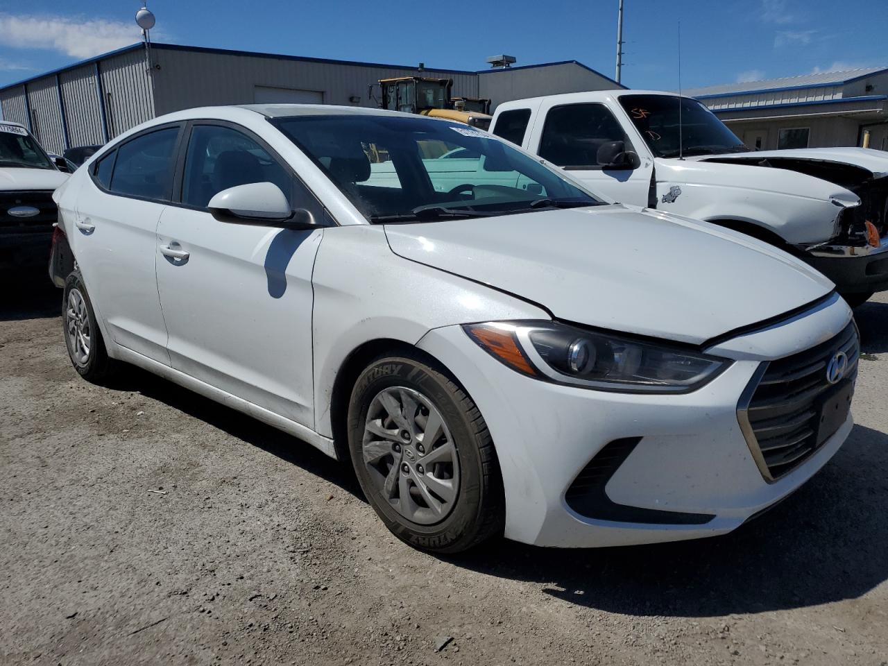 5NPD74LF3HH095561 2017 Hyundai Elantra Se