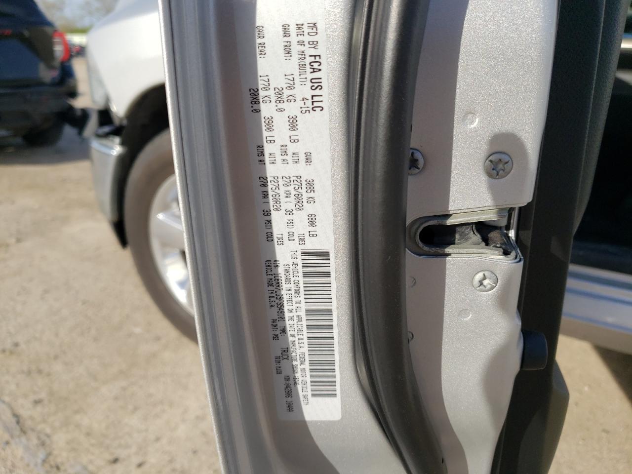 1C6RR7LG5FS549101 2015 Ram 1500 Slt