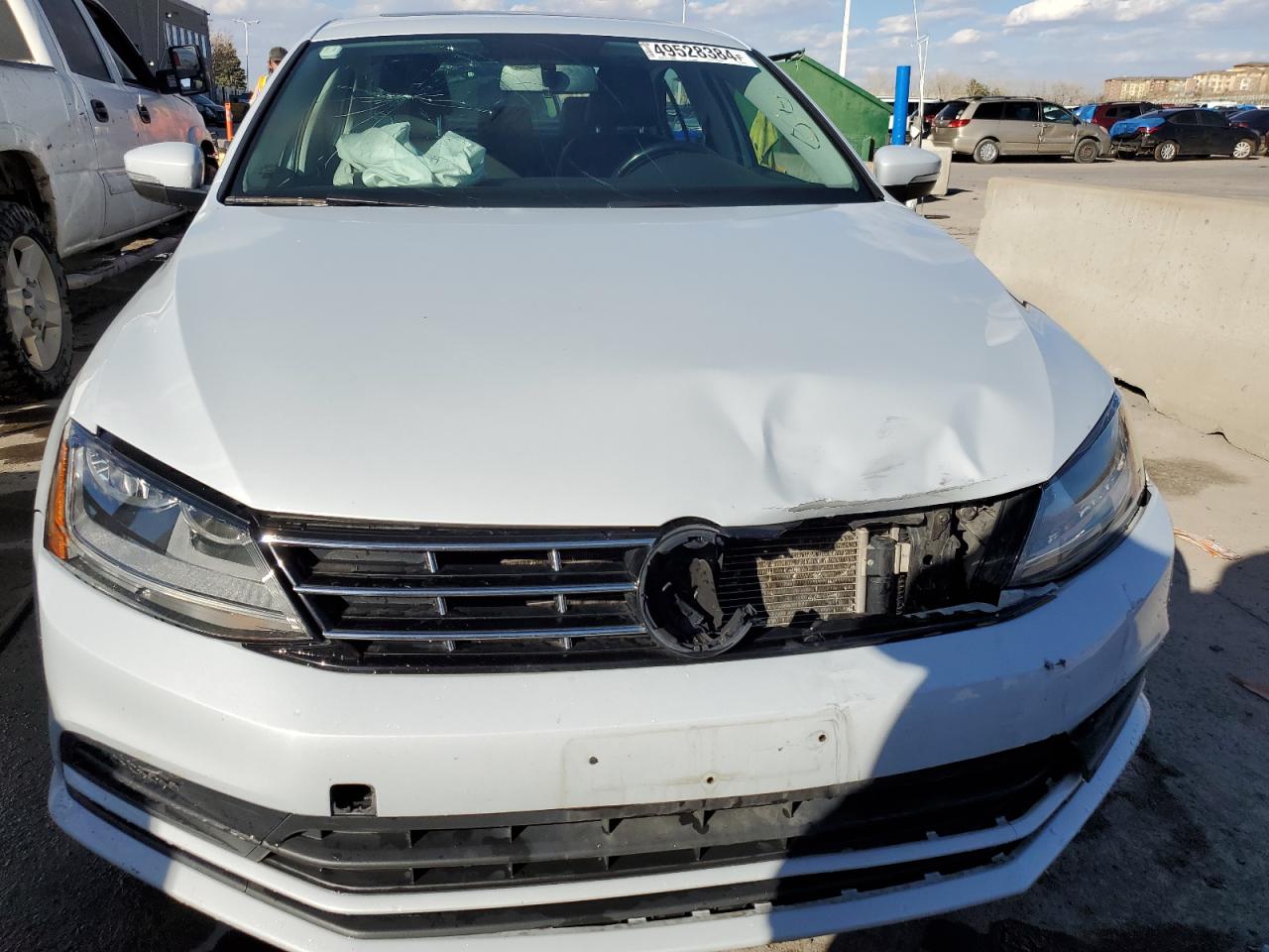 3VWDB7AJ3JM260013 2018 Volkswagen Jetta Se