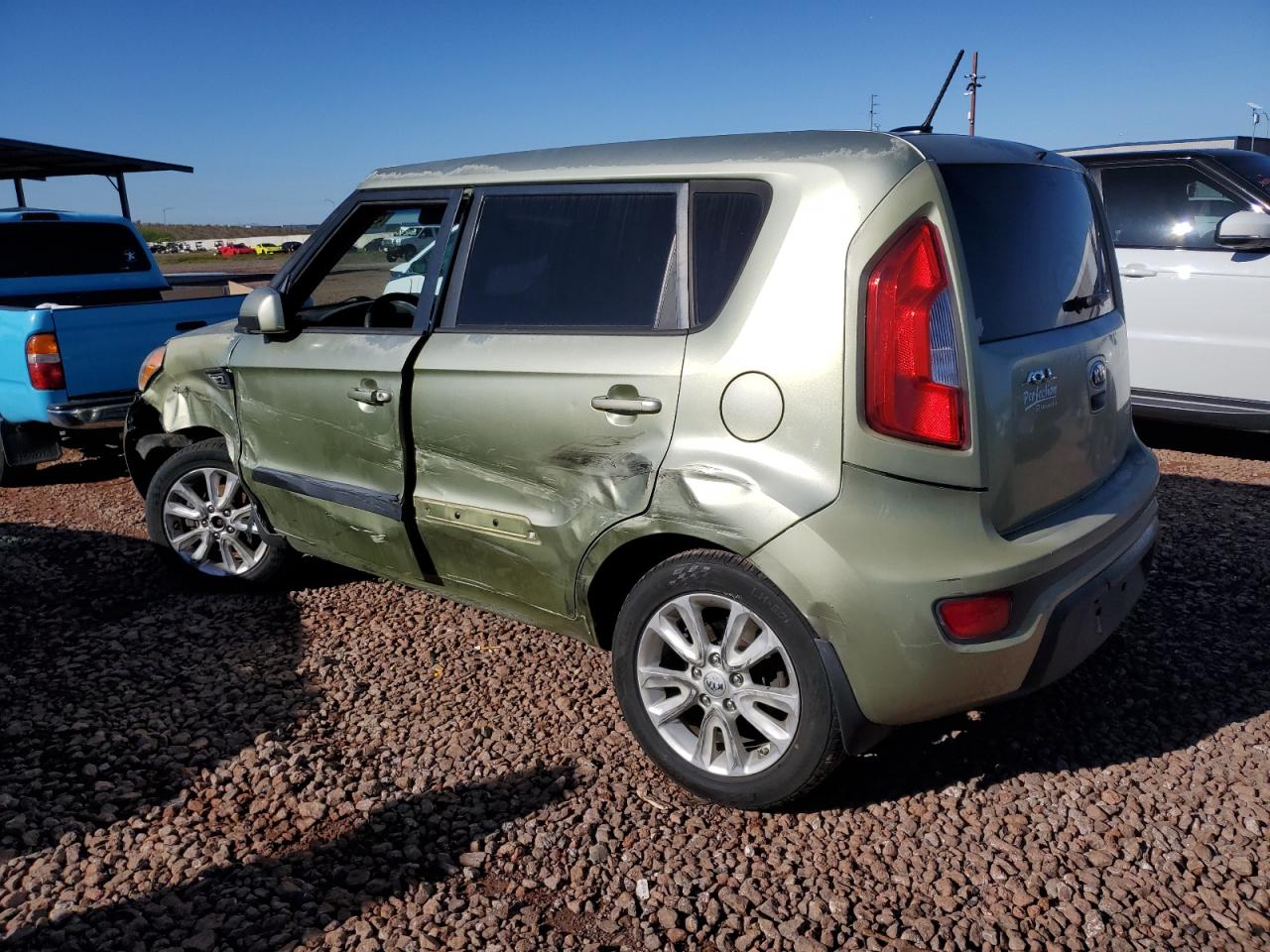 KNDJT2A55D7600835 2013 Kia Soul