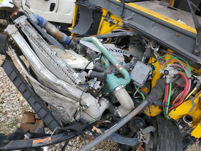 Lot #2469441154 2016 VOLVO VN VNL salvage car