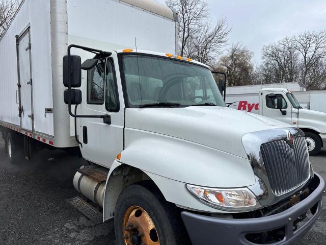 Lot #2461567332 2019 INTERNATIONAL 4000 4300 salvage car