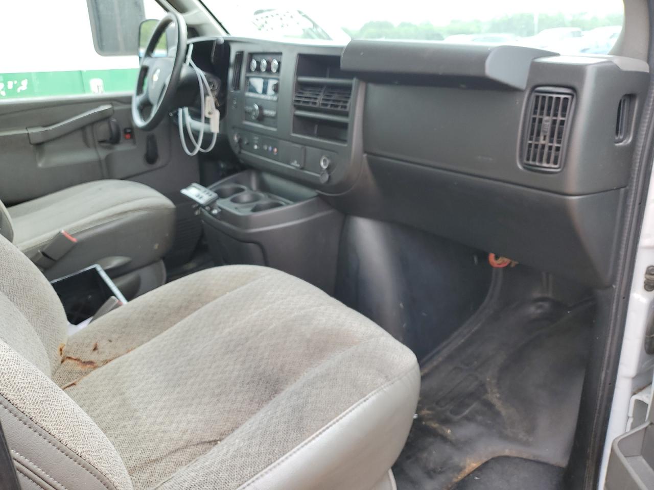 VIN: 1GB0GRFP7L1276134 2020 CHEVROLET EXPRESS