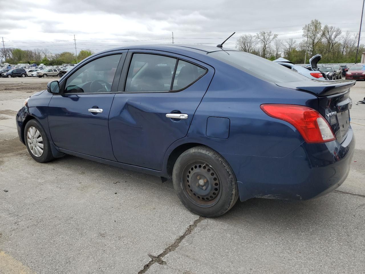 2014 Nissan Versa S vin: 3N1CN7AP9EL834364