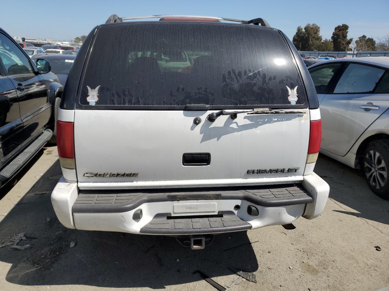 1GNCS13W7Y2308951 2000 Chevrolet Blazer