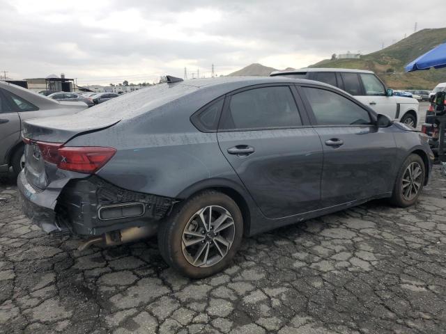 3KPF24AD4PE608893 Kia Forte LX 3