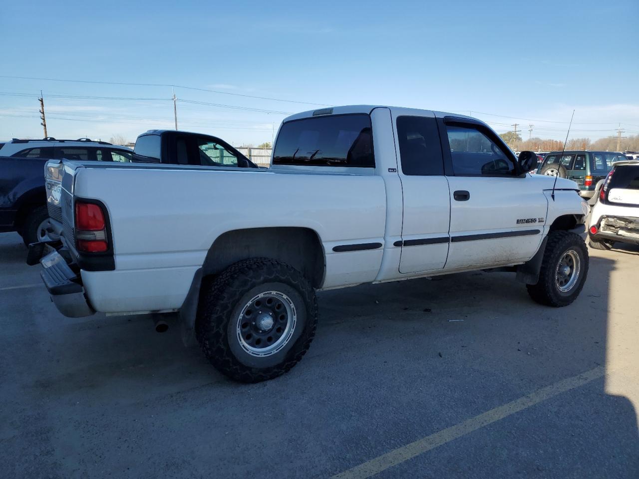 1B7HF13Z7WJ230929 1998 Dodge Ram 1500