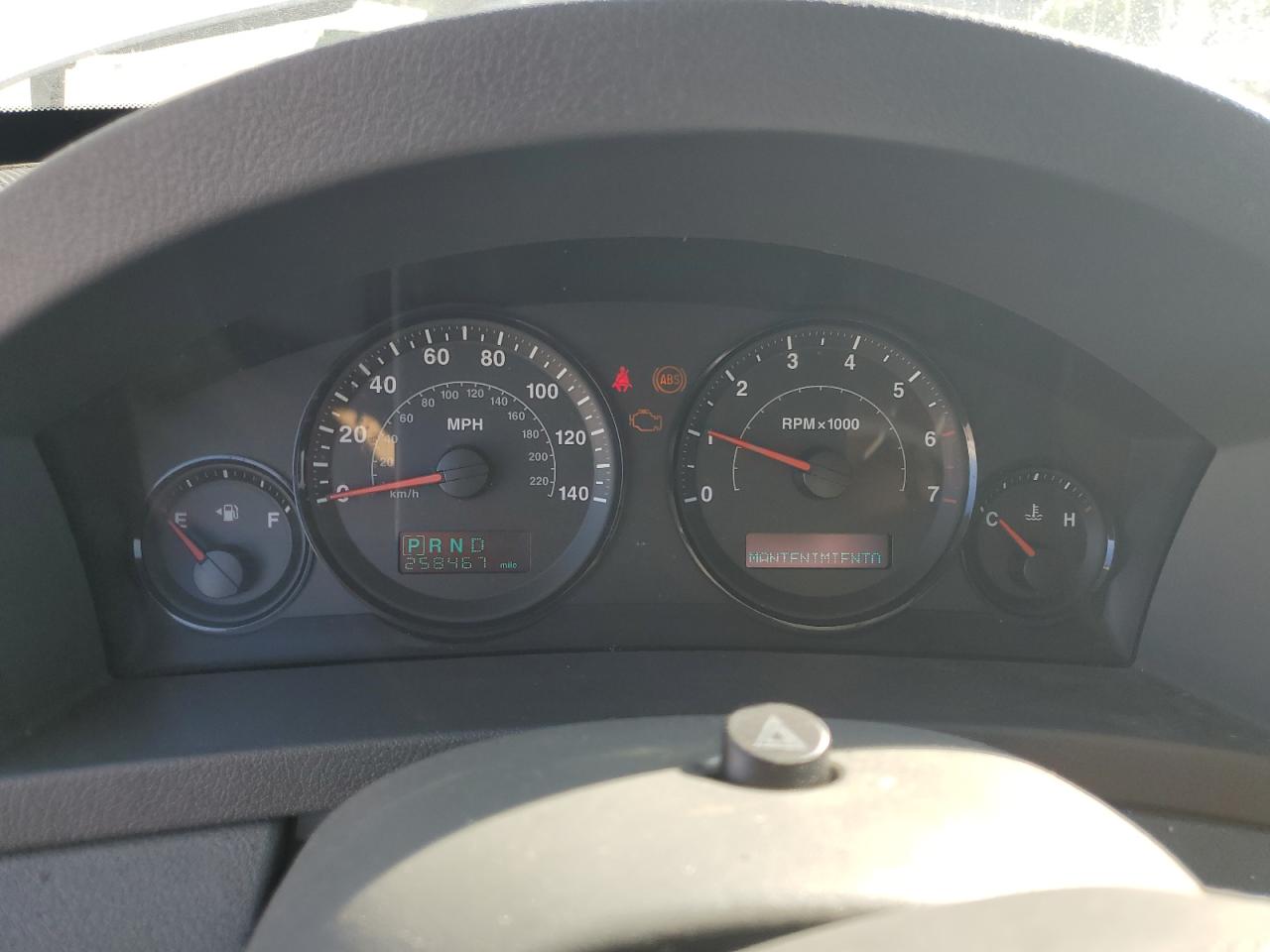 1J4GS48K85C723925 2005 Jeep Grand Cherokee Laredo