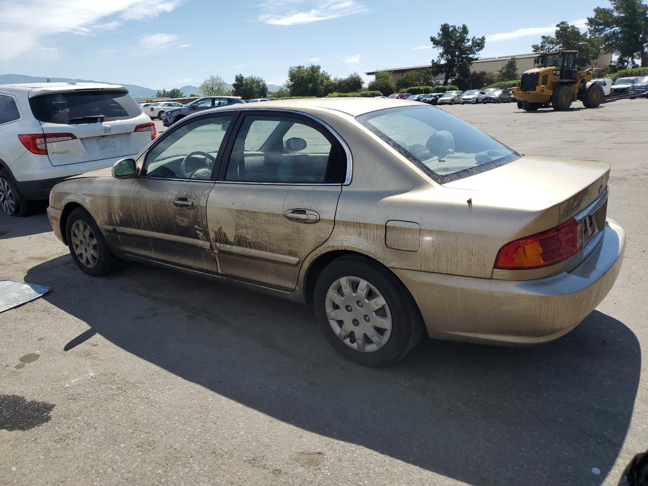 KNAGD126025106199 2002 Kia Optima Magentis