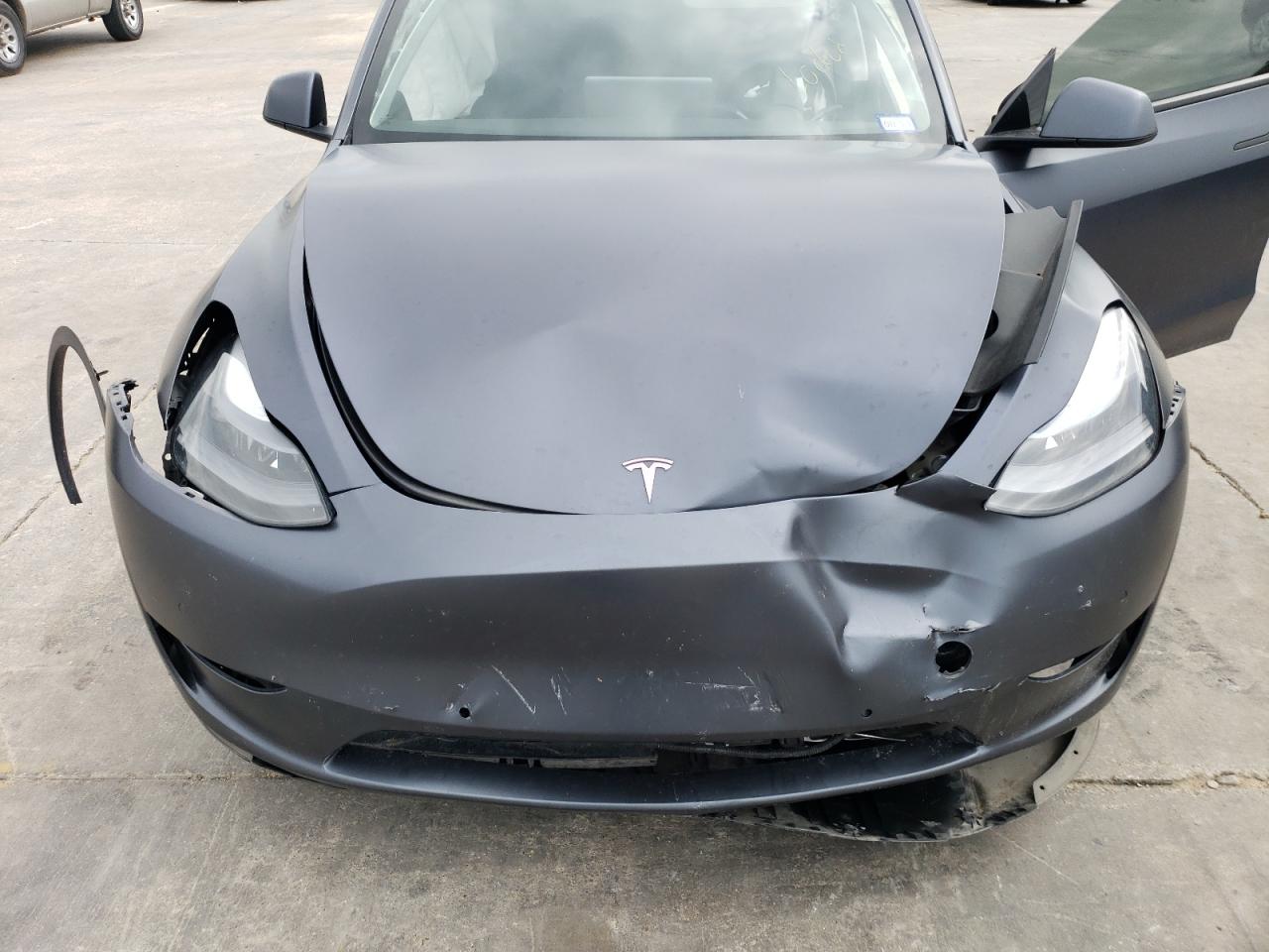 7SAYGAEE2NF534444 2022 Tesla Model Y