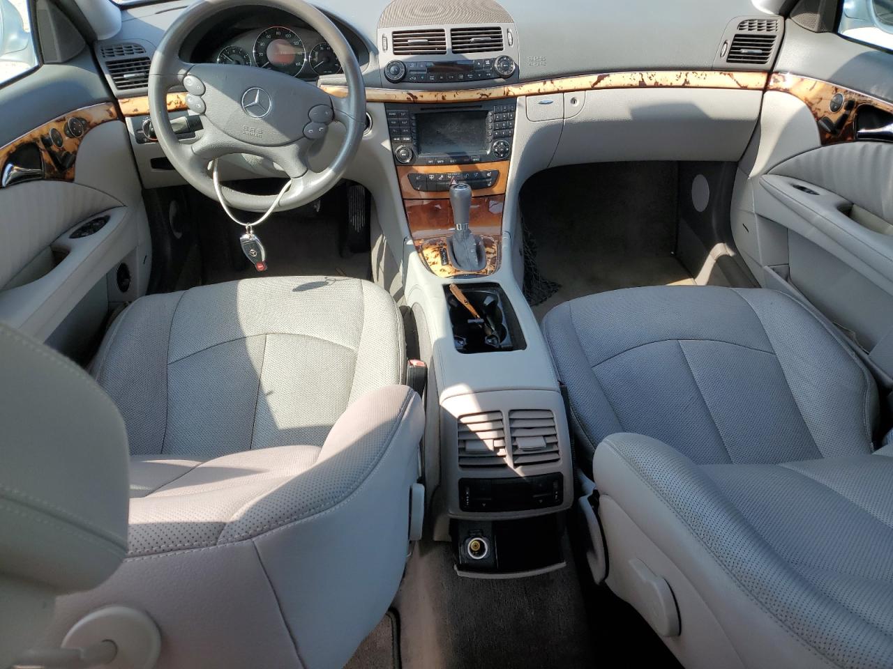 WDBUF72X17B114511 2007 Mercedes-Benz E 550