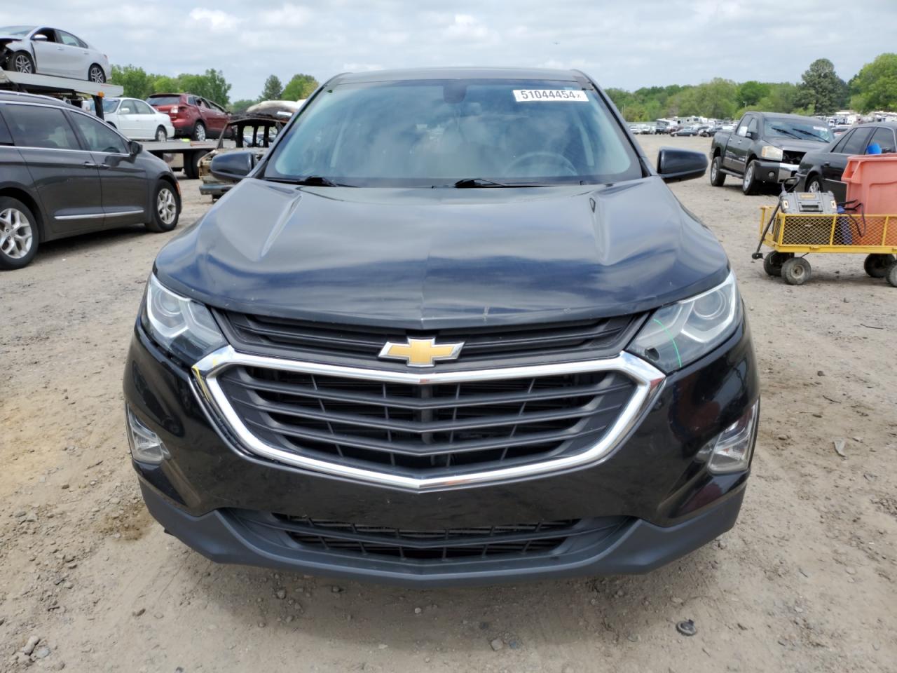 2GNAXKEV0K6113433 2019 Chevrolet Equinox Lt