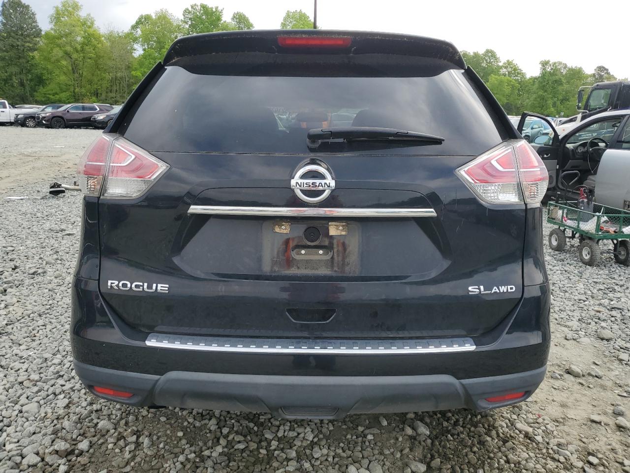 5N1AT2MVXFC792920 2015 Nissan Rogue S