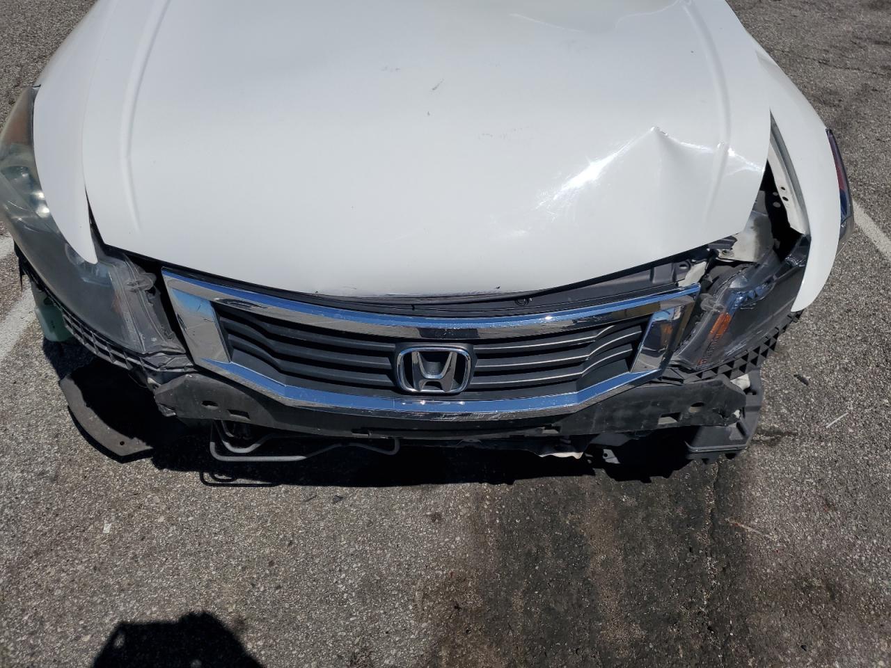 1HGCP26378A117975 2008 Honda Accord Lx