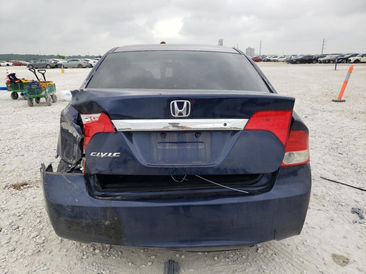 2HGFA1F36BH535297 2011 Honda Civic Vp