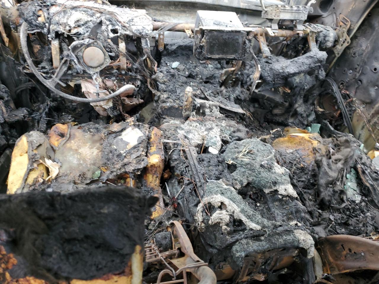 5TFFY5F11AX091398 2010 Toyota Tundra Crewmax Limited