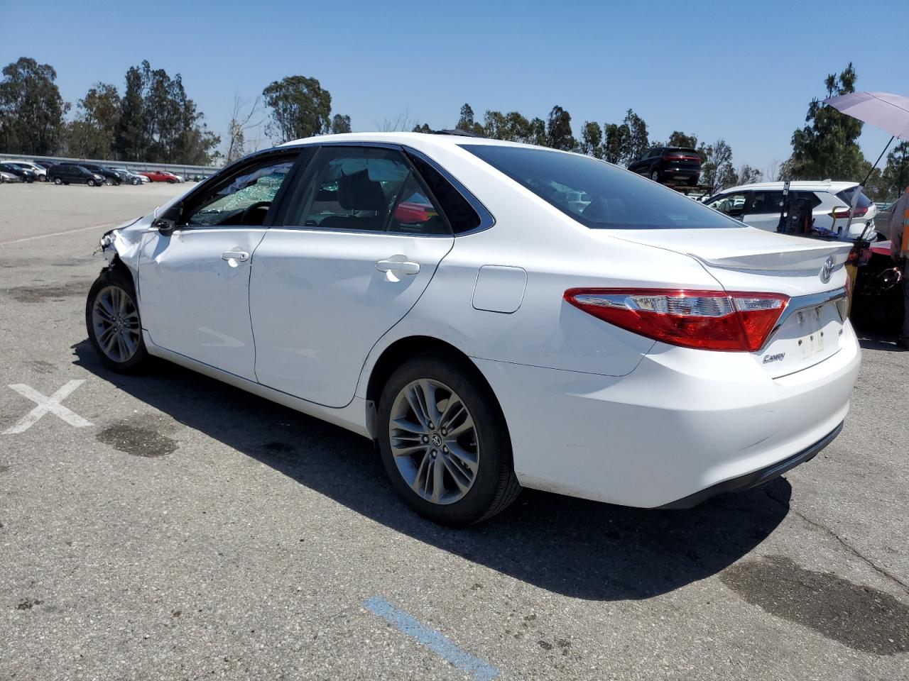 2017 Toyota Camry Le vin: 4T1BF1FK3HU789475