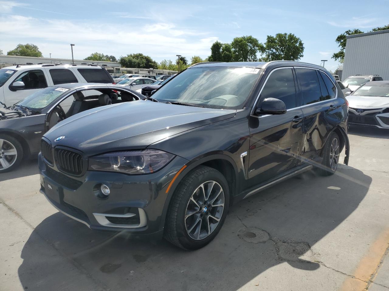 5UXKR0C39H0V81786 2017 BMW X5 xDrive35I