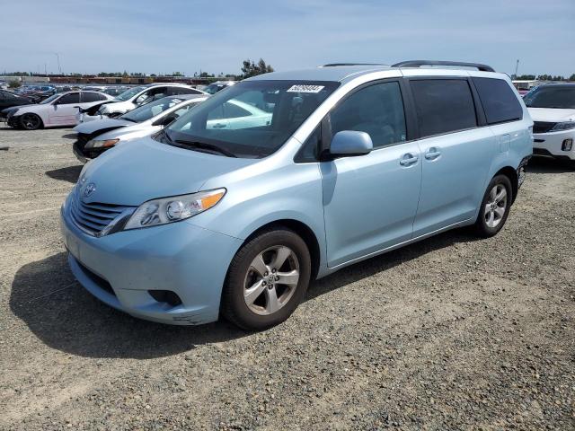 Lot #2501489304 2017 TOYOTA SIENNA LE salvage car