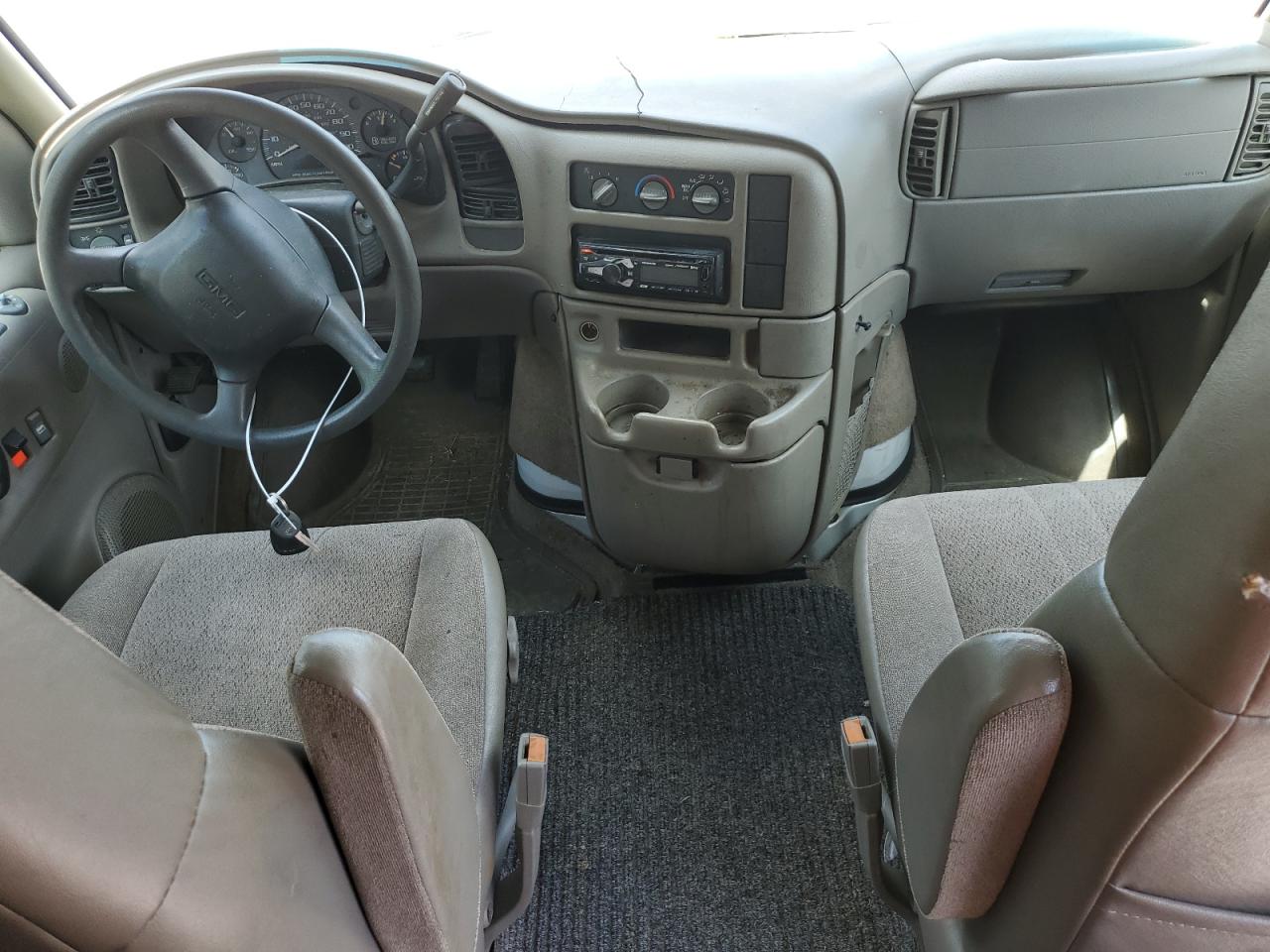 1GKDM19X42B513582 2002 GMC Safari Xt