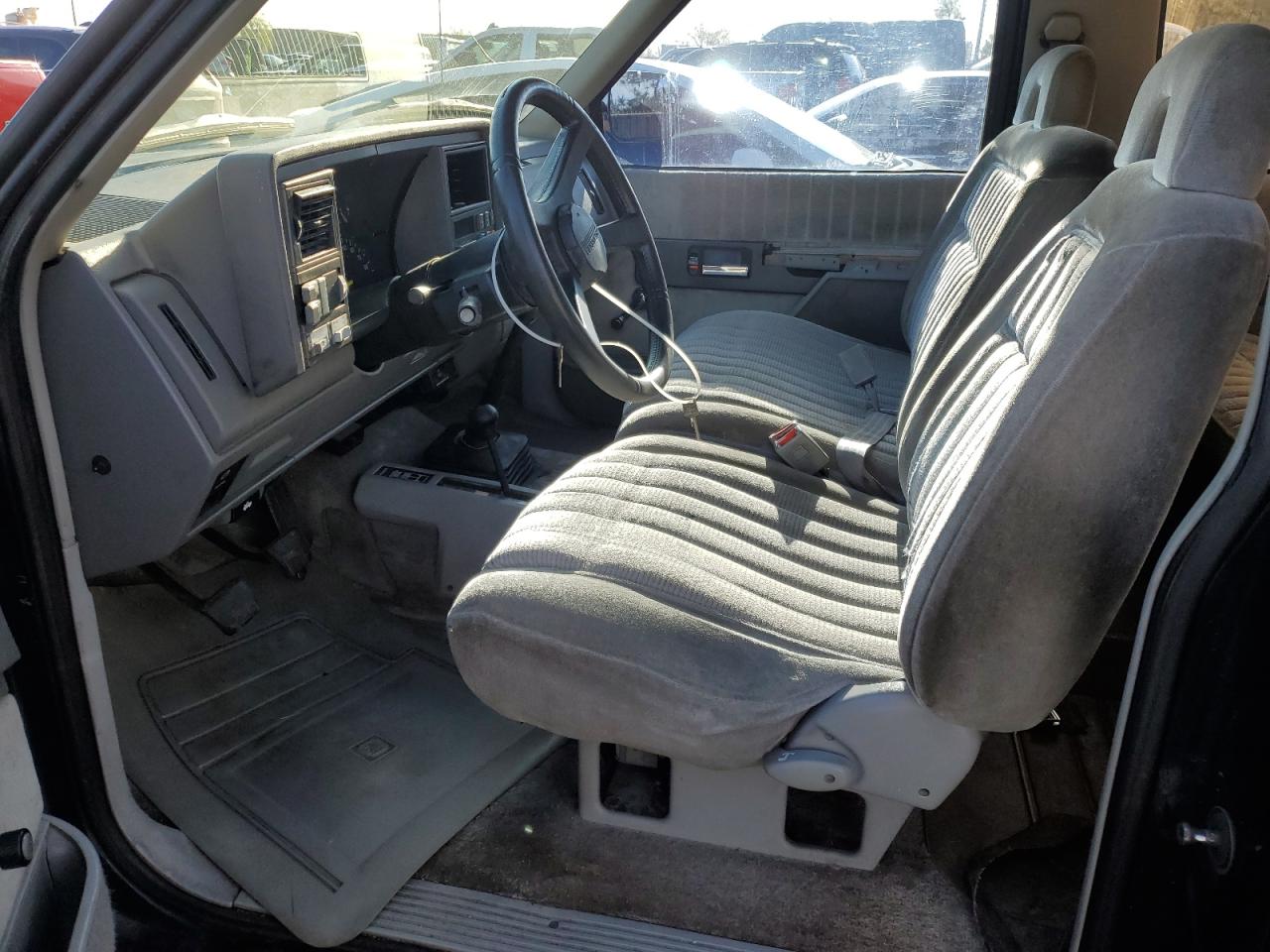 1GNEK18K7PJ309570 1993 Chevrolet Blazer K1500 1GNEK18K7PJ309570 1993 Chevrolet Blazer K1500