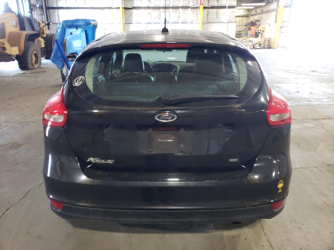 2015 Ford Focus Se vin: 1FADP3K29FL232655