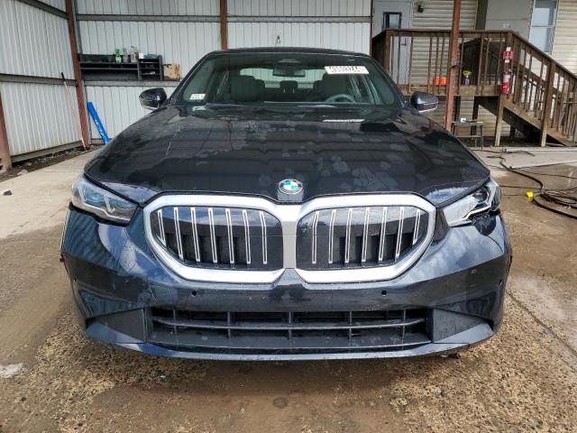 VIN WBA53FJ03RCP78915 2024 BMW 5 Series, 530 XI no.5