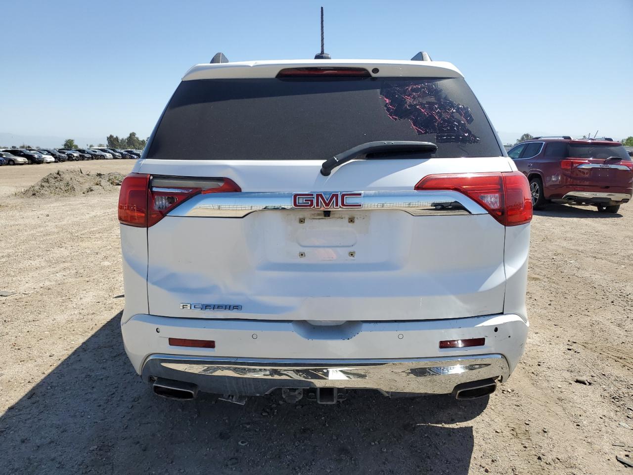 1GKKNPLS6HZ133325 2017 GMC Acadia Denali