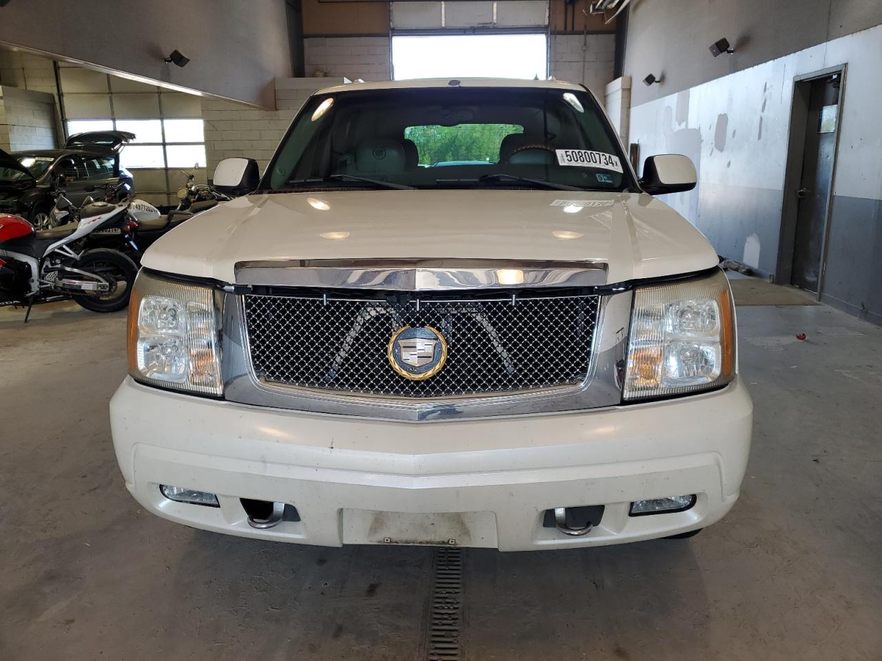 1GYEK63N92R165970 2002 Cadillac Escalade Luxury