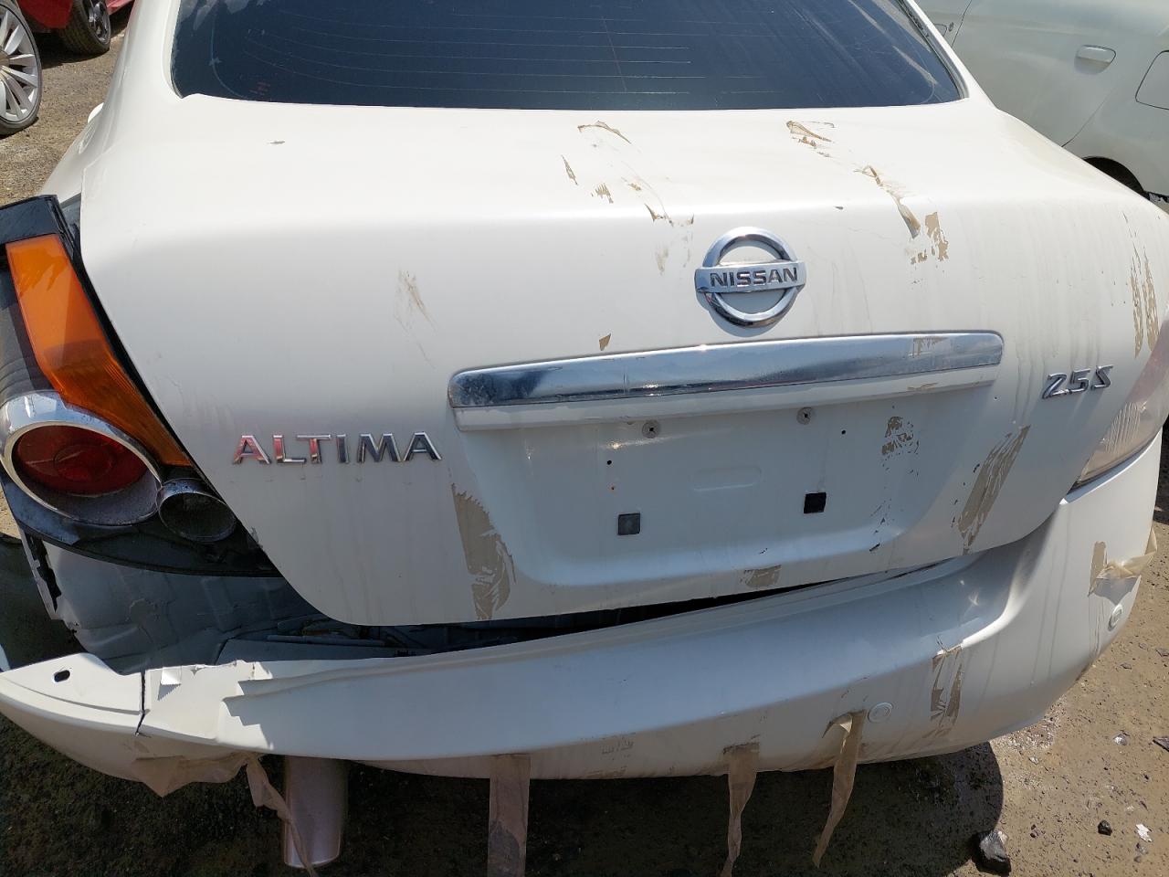 1N4AL21D48C235039 Auction: COPART UAE Lot: 52361704 Location: DUBAI INDUSTRIAL CITY - DUBAI 1N4AL21D48C235039 NISSAN ALTIMA 2008 WHITE Photo 12