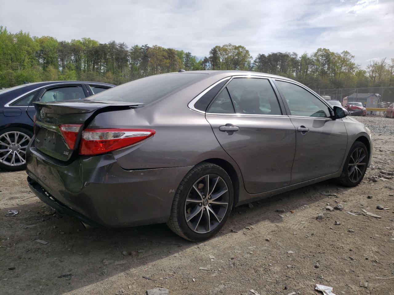 4T1BF1FK7GU608621 2016 Toyota Camry Le