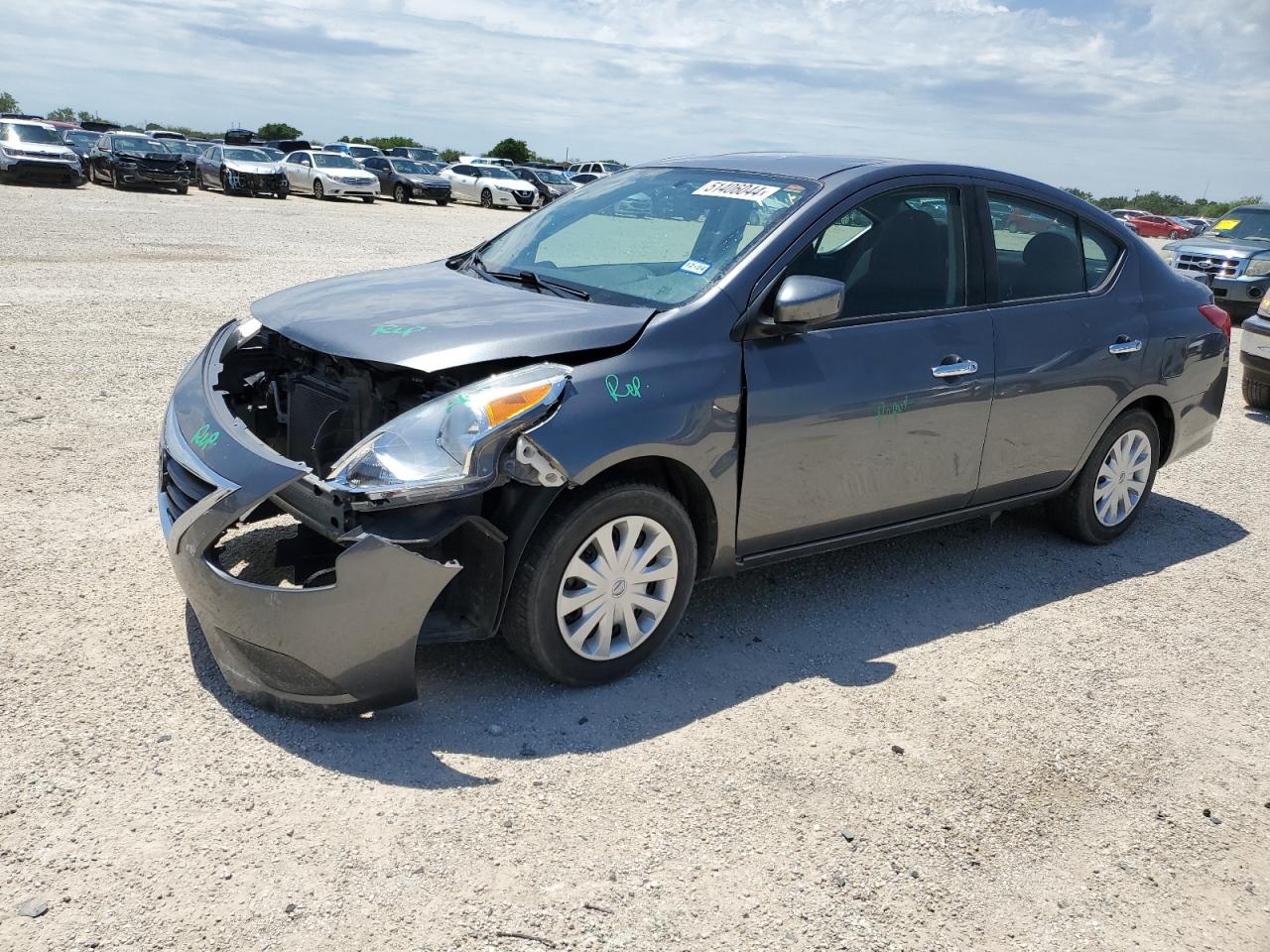 3N1CN7AP4KL874802 2019 Nissan Versa S