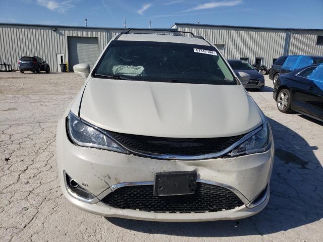 2017 Chrysler Pacifica Touring L VIN: 2C4RC1BG8HR795654 Lot: 51347144